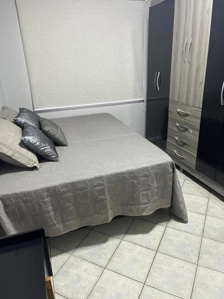 Apartamento Na Melhor Localizacao Da Meia Praia Itapema Exterior foto
